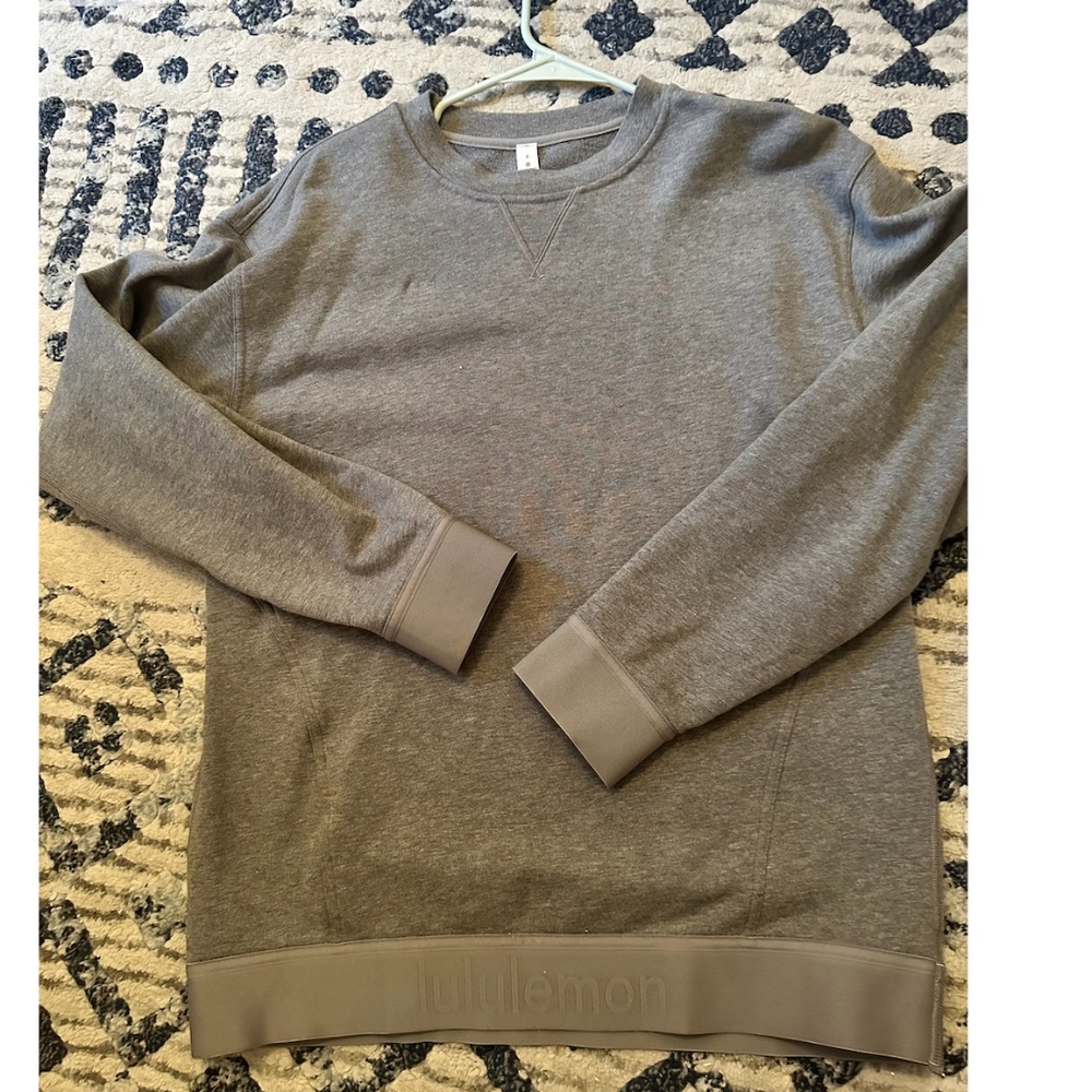 Lululemon Grey Crewneck Logo Sweater size 8